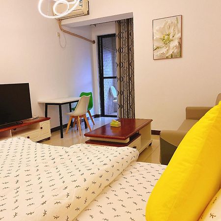 Lan House Youth Apartment Kanton Zewnętrze zdjęcie