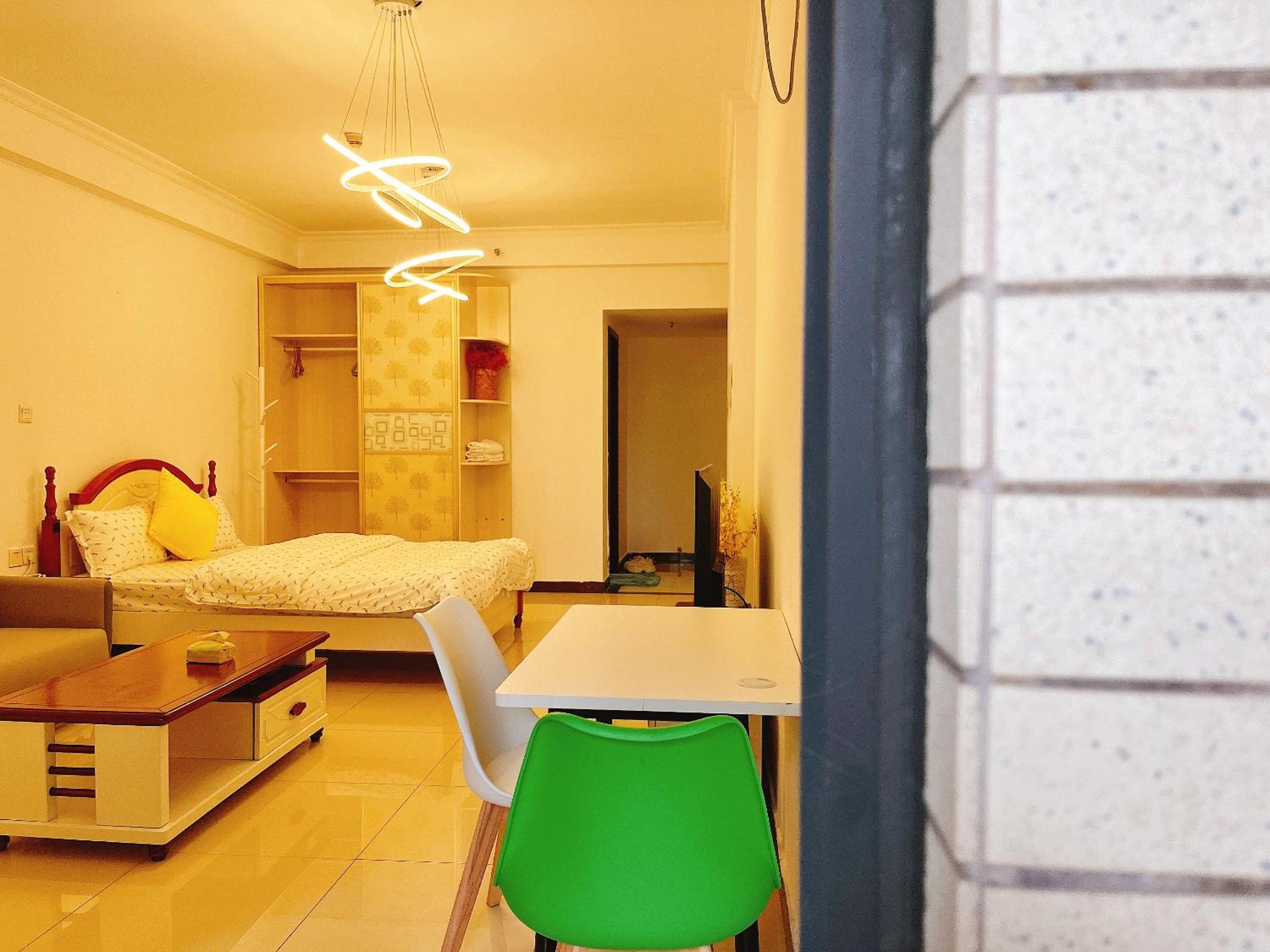 Lan House Youth Apartment Kanton Zewnętrze zdjęcie